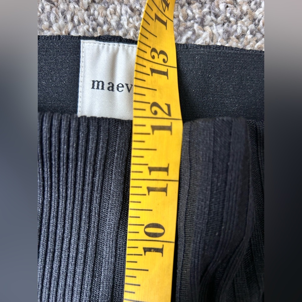 Maeve by Anthropologie Ribbed and Flared Black Pants size medium - Picture 8 of 9